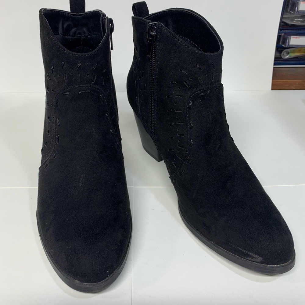Qupid Heel Booties
